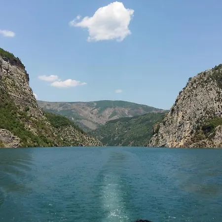 Rozafa Ferry & Koman