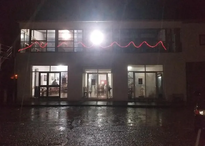 Rozafa Ferry & * Koman